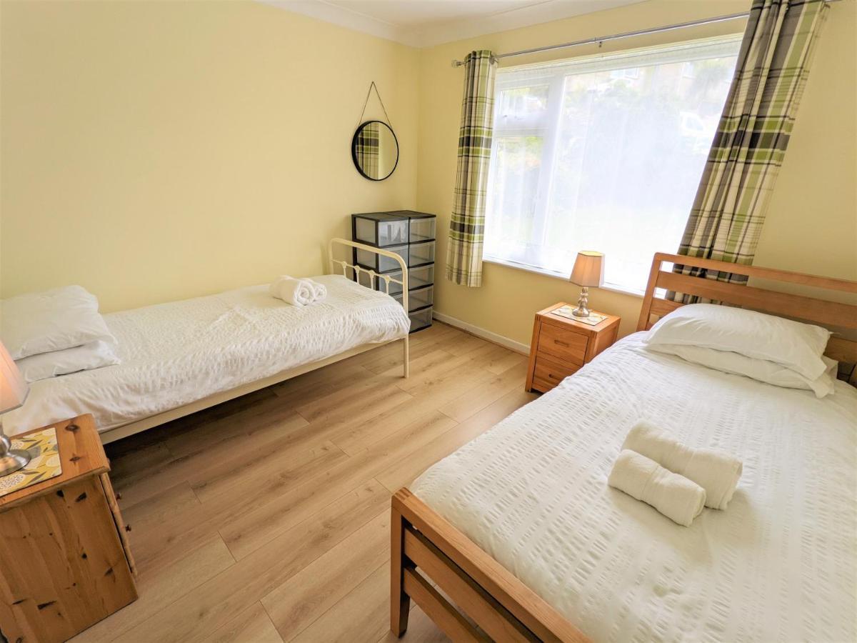 Hilltops Wroxall  Luaran gambar