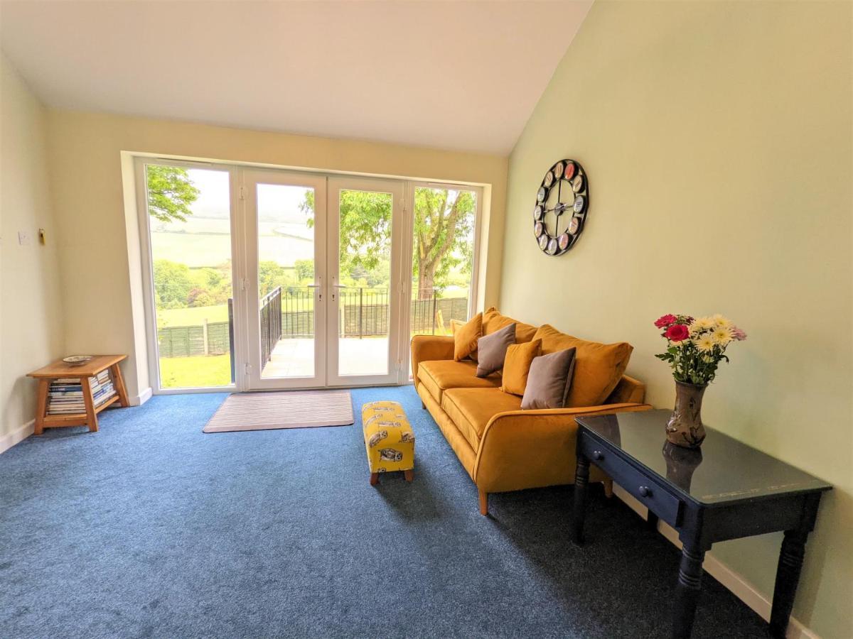 Hilltops Wroxall  Luaran gambar
